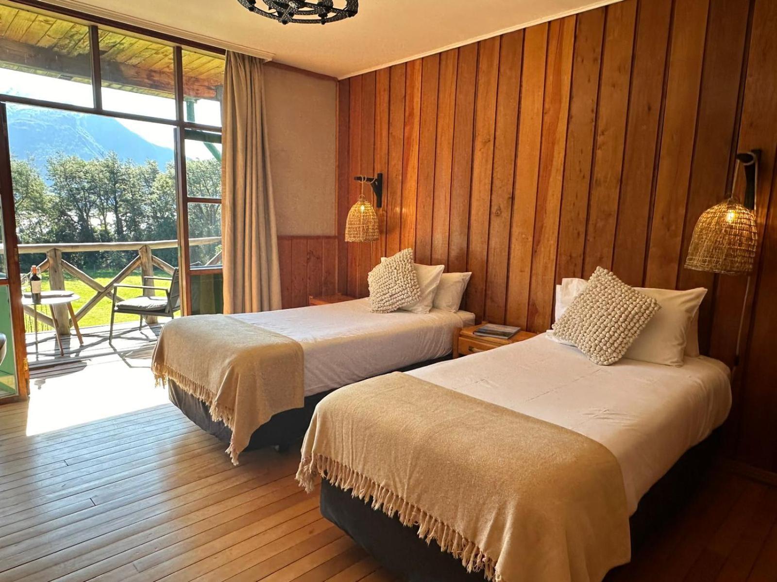 Mitico Puelo Lodge Лас-Гуалас Экстерьер фото